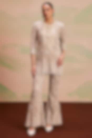 Beige Georgette Pearl Embroidered Kurta Set by EVRA BY NIKITA KHURANA at Pernia's Pop Up Shop