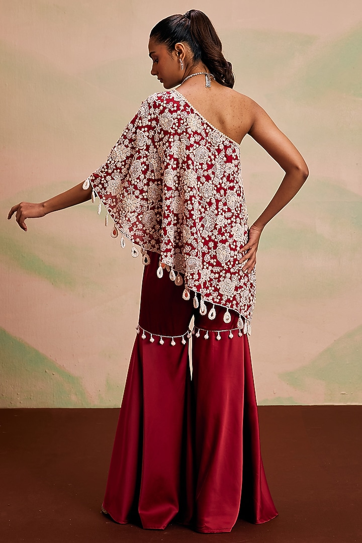 Red Georgette Pearl Machine Embroidered Off-Shoulder Cape Set by EVRA BY NIKITA KHURANA at Pernia's Pop Up Shop