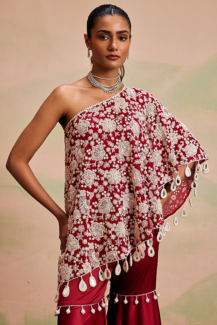 Red Georgette Pearl Machine Embroidered Off-Shoulder Cape Set by EVRA BY NIKITA KHURANA at Pernia's Pop Up Shop