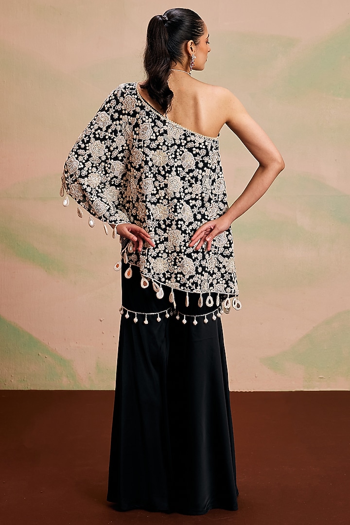 Black Georgette Pearl Machine Embroidered Off-Shoulder Cape Set by EVRA BY NIKITA KHURANA at Pernia's Pop Up Shop