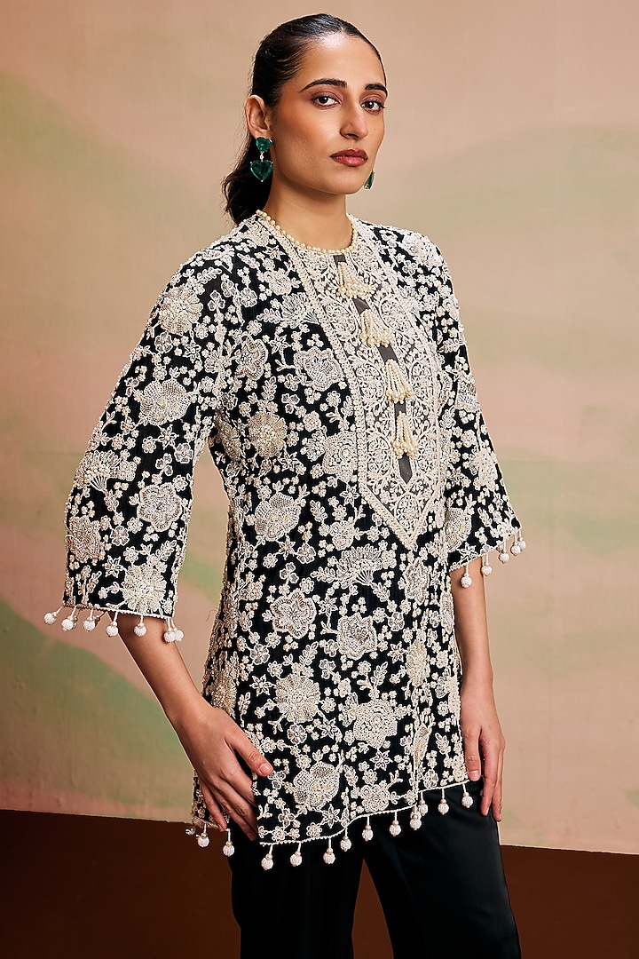 Black Georgette Pearl Machine Embroidered Kurta Set by EVRA BY NIKITA KHURANA at Pernia's Pop Up Shop