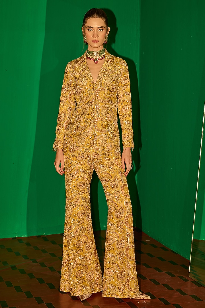 Yellow Georgette Thread Embroidered Co-Ord Set by EVRA BY NIKITA KHURANA at Pernia's Pop Up Shop