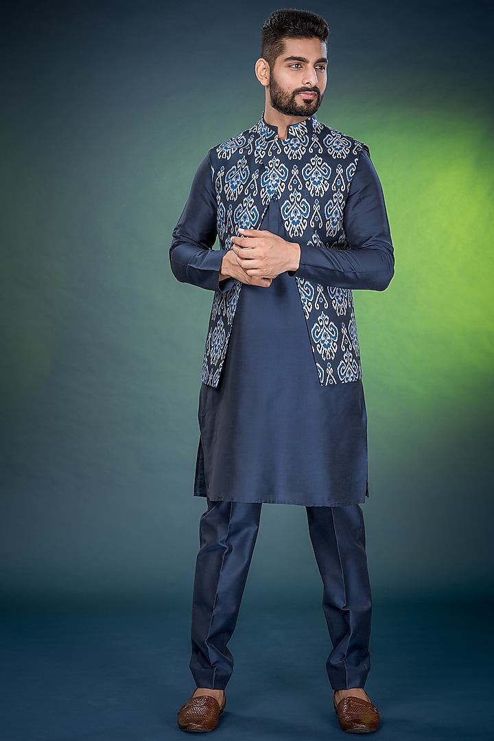 Blue Bundi Jacket With Print by Eleven Brothers