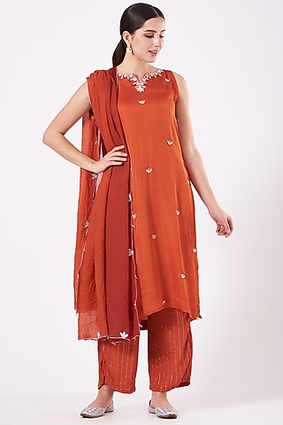 Rust Hand Embroidered Kurta Set by EWAZ