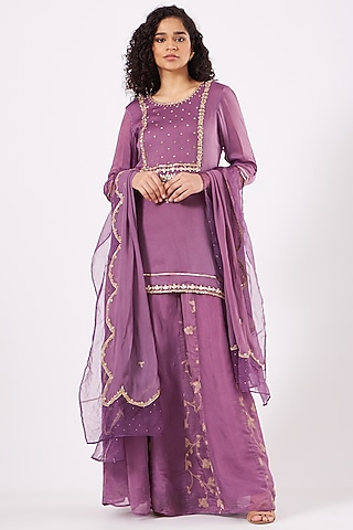 Mauve Hand Embroidered Lehenga Set by EWAZ