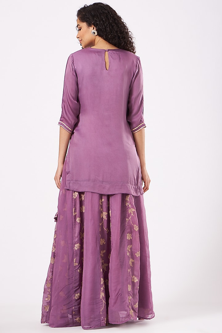 Mauve Hand Embroidered Wedding Lehenga Set by EWAZ at Pernia's Pop Up Shop