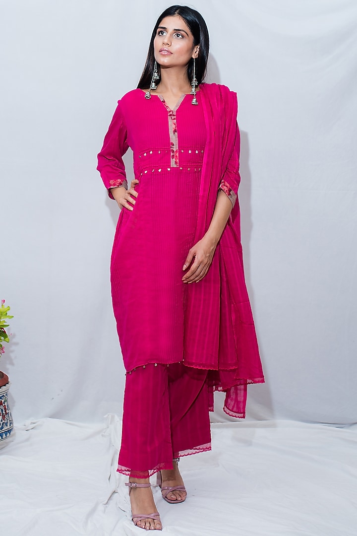 Hot Pink Cotton Kurta Set by EWAZ at Pernia's Pop Up Shop