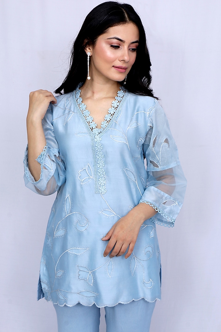 Powder Blue Embroidered Kurta Set by EWAZ at Pernia's Pop Up Shop