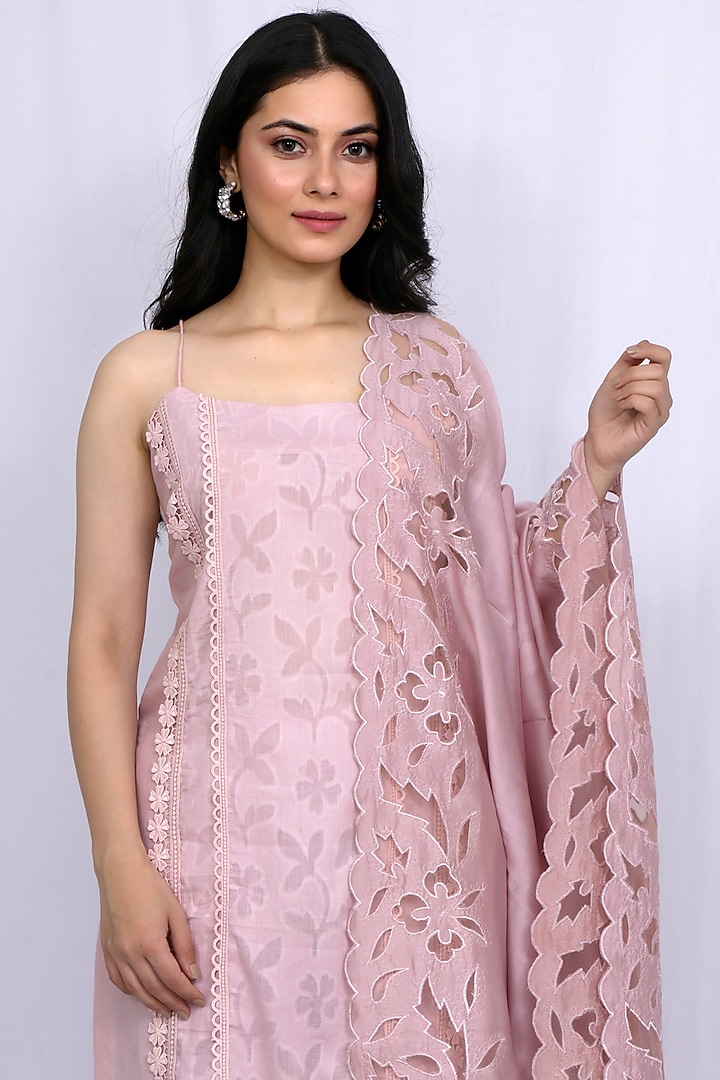 Pastel Pink Kurta Set With Embroidery by EWAZ at Pernia's Pop Up Shop