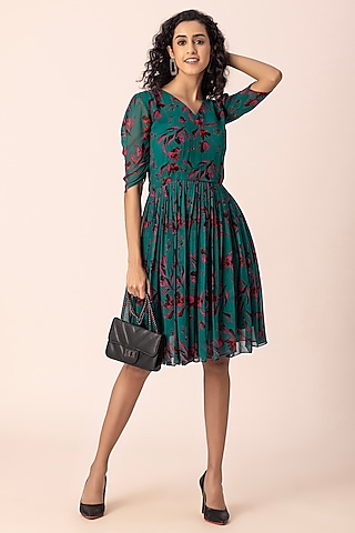 Blue Chiffon Floral Printed Knee-Length Dress by Ewoke