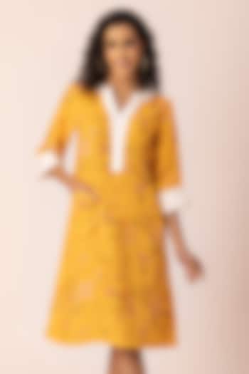 Yellow Hemp Floral Printed Knee-Length Dress by Ewoke