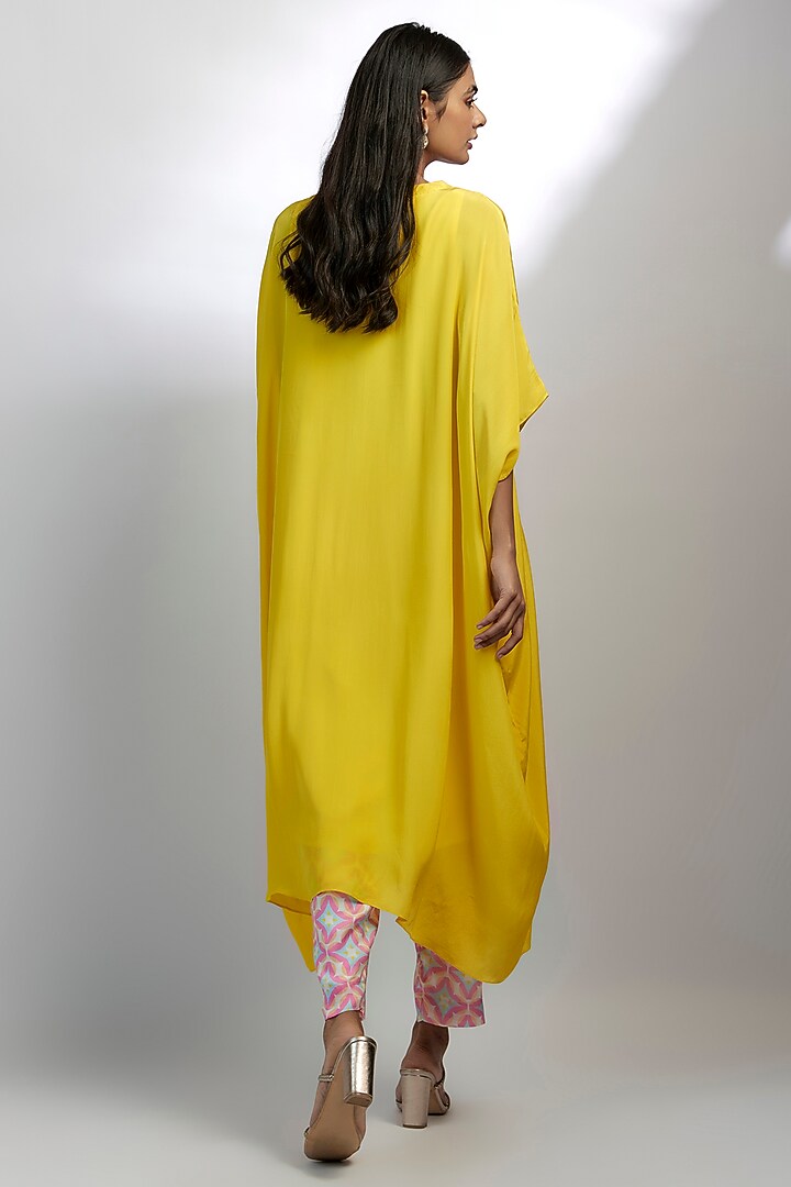 Yellow Crepe & Satin Embroidered Kurta Set by Ewoke at Pernia's Pop Up Shop