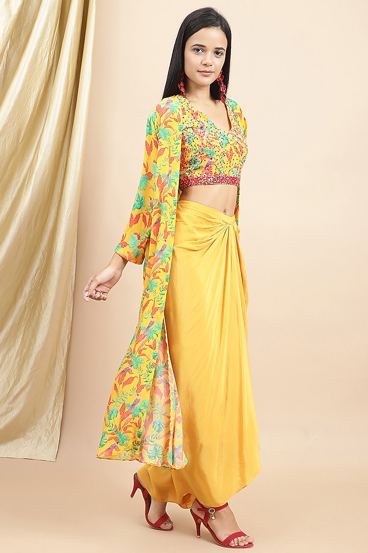 Yellow Crepe Printed Cape Set by Ewoke at Pernia's Pop Up Shop
