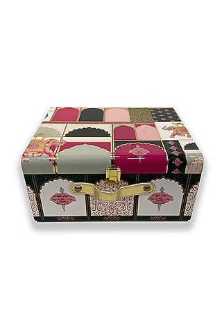 Green Wooden Trunk by Expression Gifting