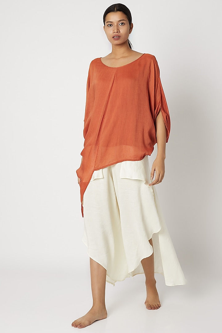 Brown Top With Baggy Sleeves by EZRA