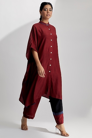 Red Dola Silk & Cotton Satin Kaftan Set by EZRA