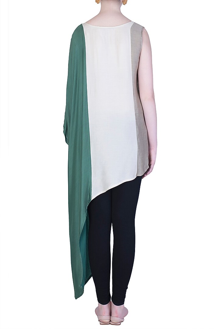 Green vertical patch top available only at Pernia's Pop Up Shop.