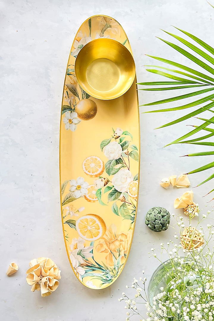 Yellow Lisbon Lemon Oval Platter With Dip Bowl by Faaya Gifting