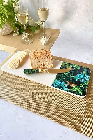 Black Amazonia Night Cheeseboard With Cheese Knife by Faaya Gifting