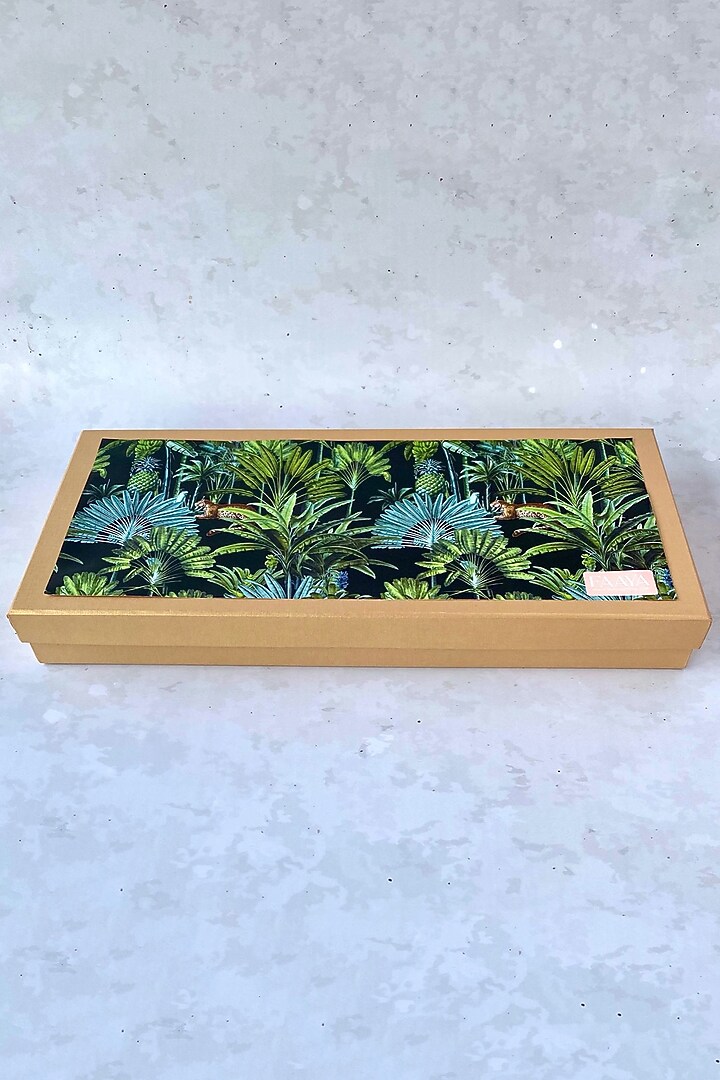Black Amazonia Night Cheeseboard With Cheese Knife by Faaya Gifting at Pernia's Pop Up Shop