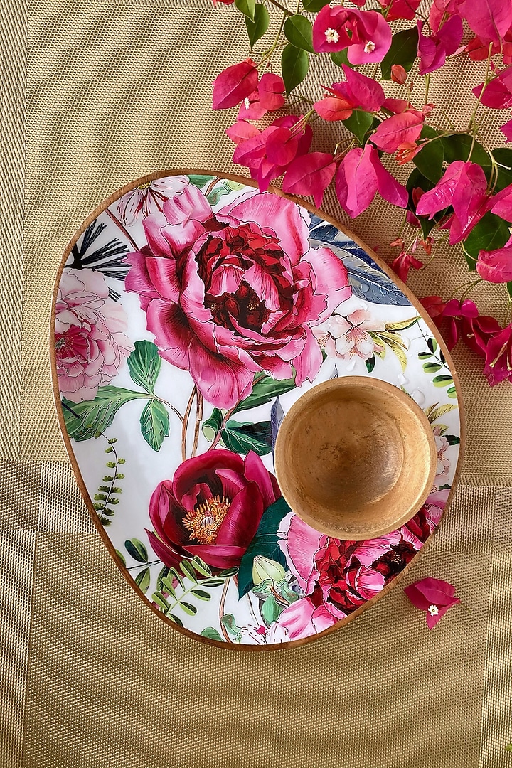 White Tudor Blooms Large Oval Platter with Dip Bowl by Faaya Gifting at Pernia's Pop Up Shop