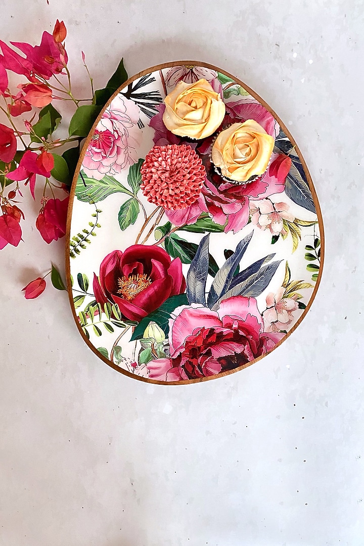 White Tudor Blooms Large Oval Platter with Dip Bowl by Faaya Gifting at Pernia's Pop Up Shop