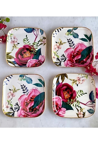 White Tudor Blooms Square Quarter Plates (Set of 4) by Faaya Gifting