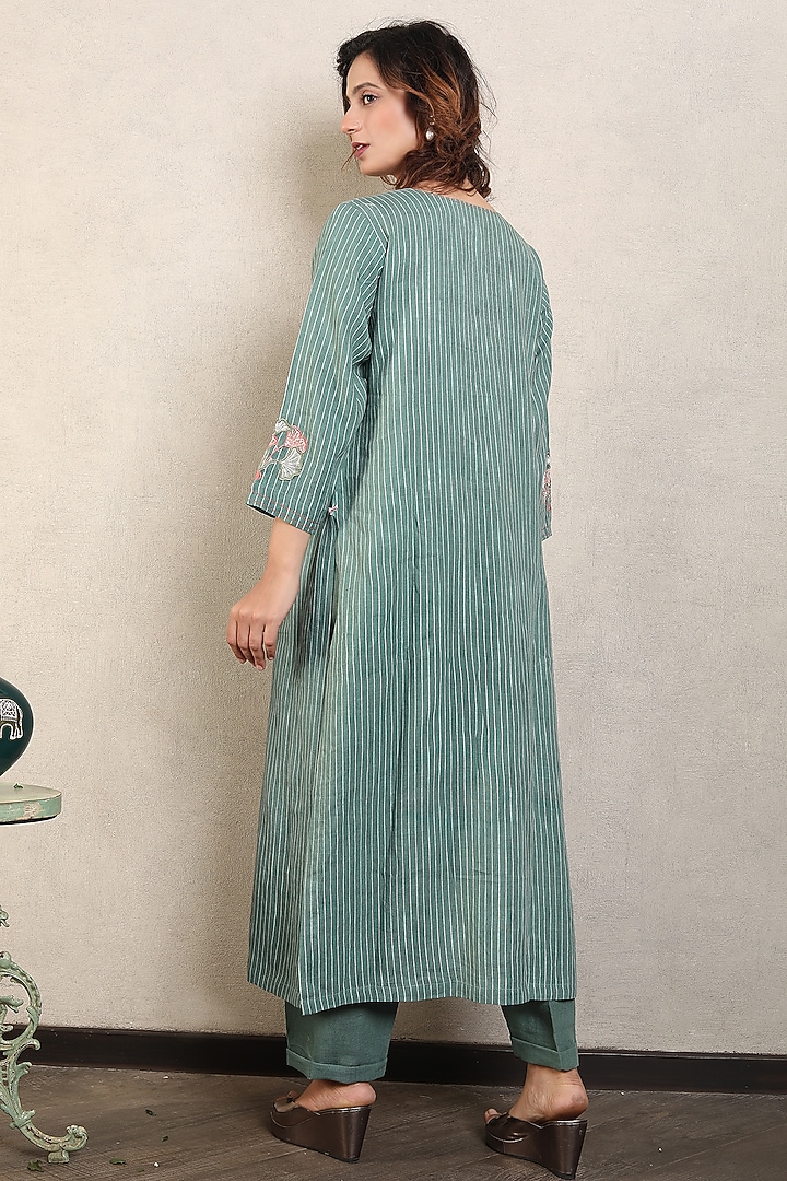 Green Gauze Printed & Embroidered Kurta Set by Falguni.Foram at Pernia's Pop Up Shop