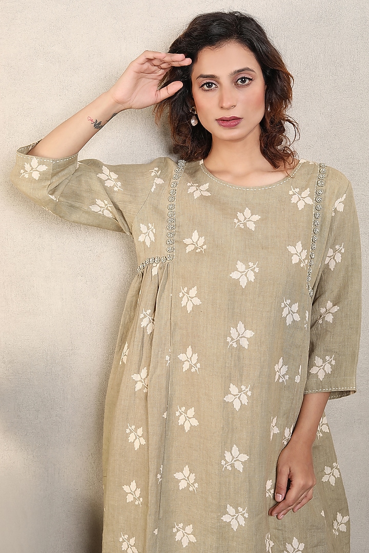 Khaki Gauze Linen Printed & Embroidered Gathered Kurta Set by Falguni.Foram at Pernia's Pop Up Shop