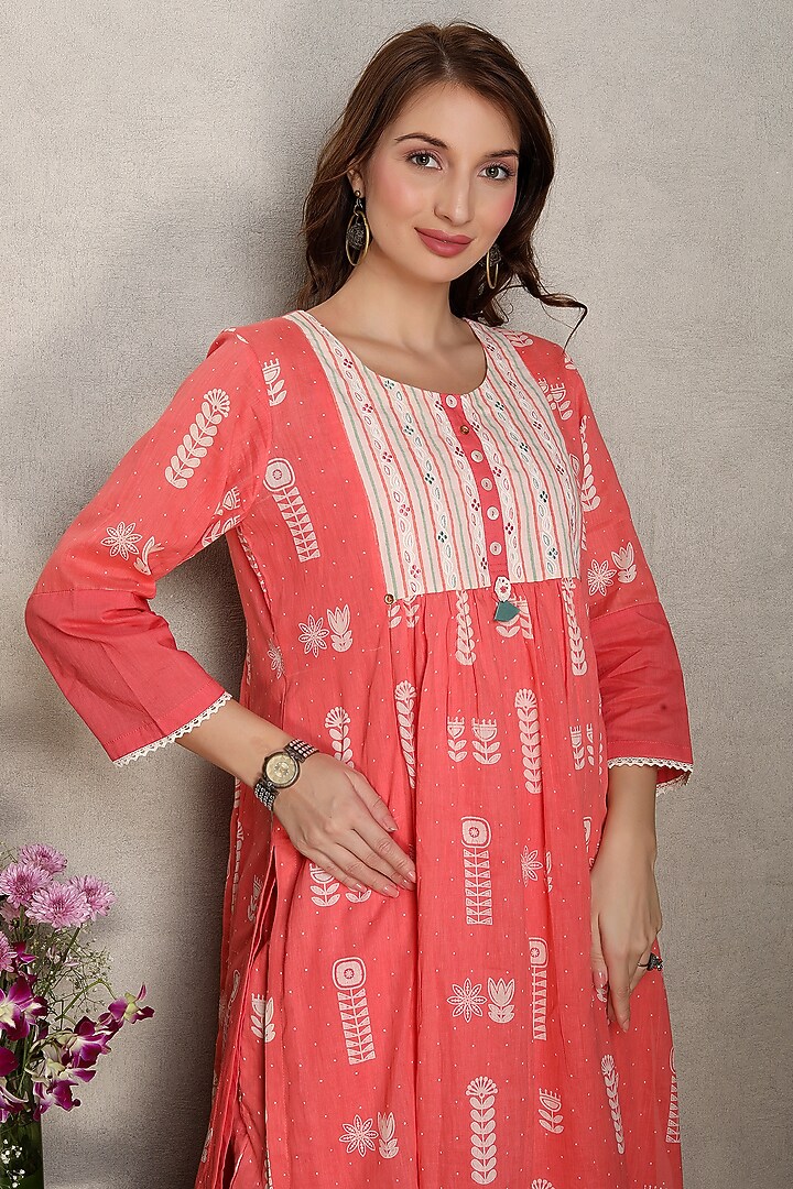 Pink Cotton Mal Printed & Embroidered Kurta Set by Falguni.Foram at Pernia's Pop Up Shop