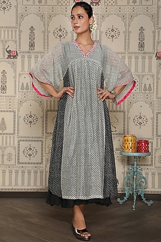 Black & White Printed Dress by Falguni.Foram