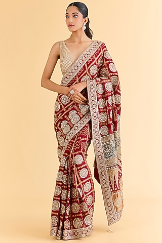 Red Gharchola Saree Set by Faabiiana