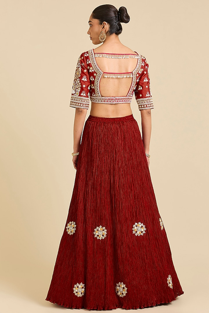 Red Silk Bridal Lehenga Set by Faabiiana at Pernia's Pop Up Shop