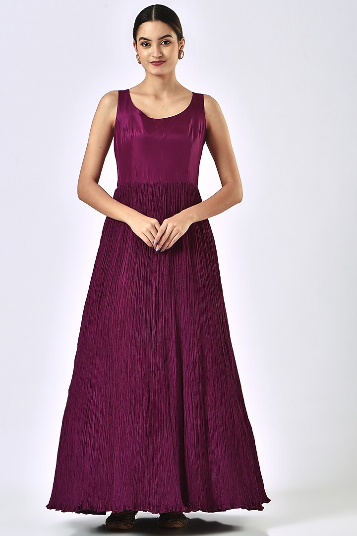Plum Bandhani Jacket Party Wear Dress With Belt by Faabiiana at Pernia's Pop Up Shop