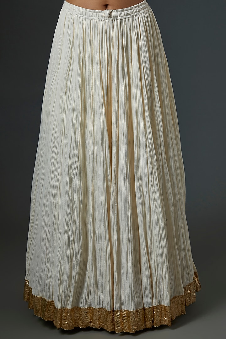 White Chikankari Bridal Anarkali Set by Faabiiana at Pernia's Pop Up Shop