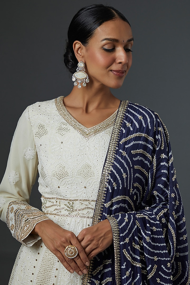 White Chikankari Bridal Anarkali Set by Faabiiana at Pernia's Pop Up Shop