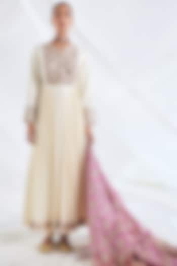 Off-White Moonga Silk Bridal Anarkali Set by Faabiiana at Pernia's Pop Up Shop