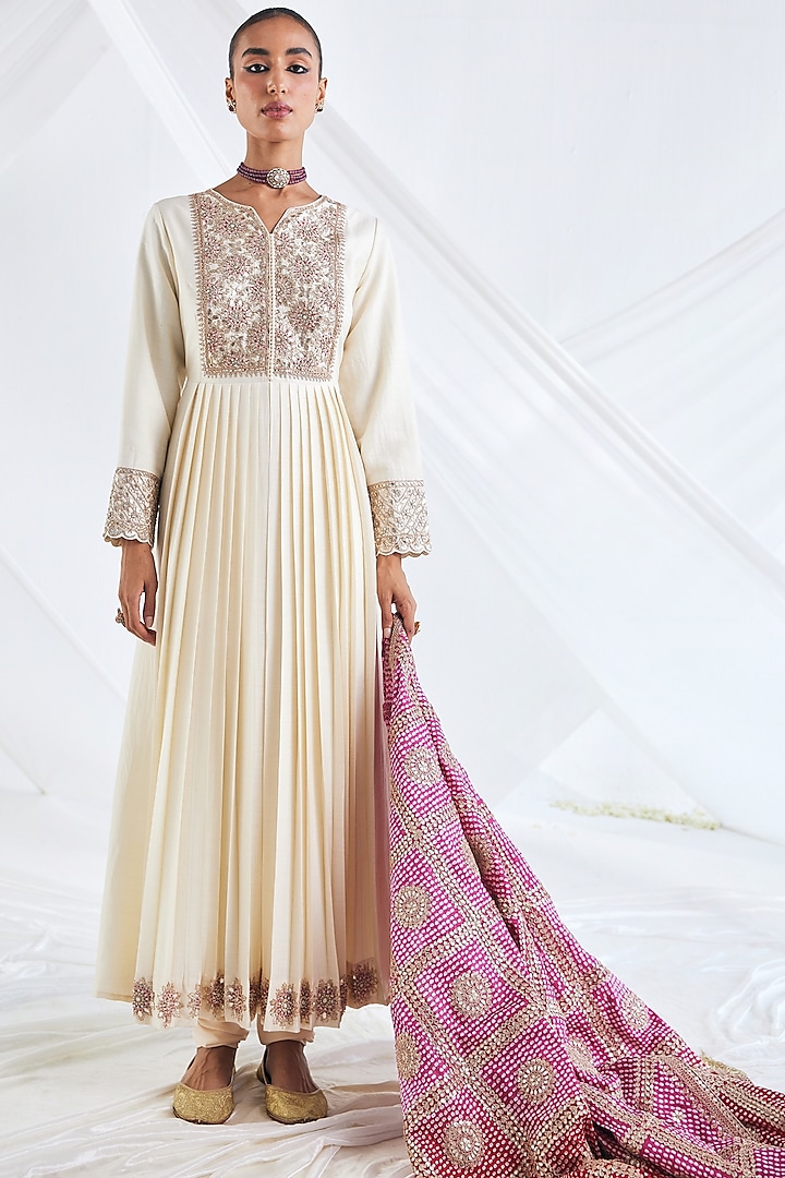 Off-White Moonga Silk Bridal Anarkali Set by Faabiiana at Pernia's Pop Up Shop