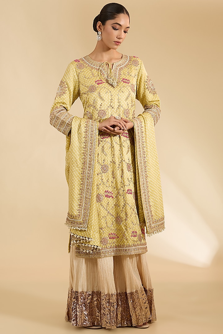 Green Gajji Silk Bandhani Printed & Embroidered Kurta Set by Faabiiana at Pernia's Pop Up Shop