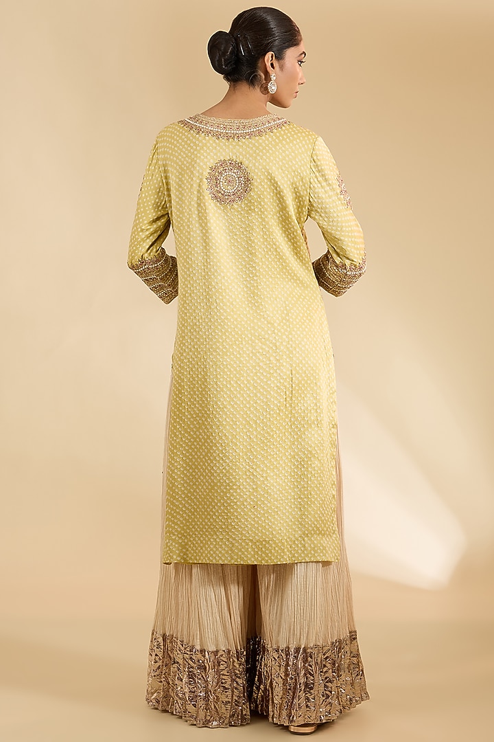 Green Gajji Silk Bandhani Printed & Embroidered Kurta Set by Faabiiana at Pernia's Pop Up Shop