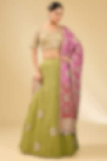 Green Crushed & Silk Bridal Lehenga Set by Faabiiana at Pernia's Pop Up Shop