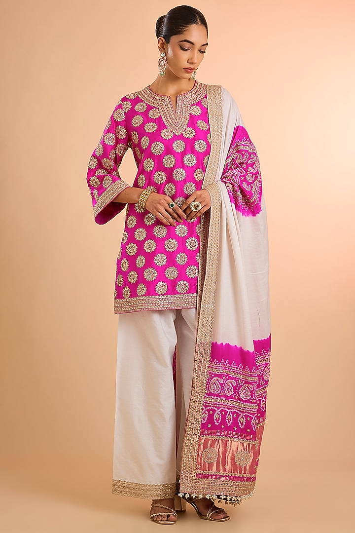 Rani Pink Dupion Kurta Set by Faabiiana at Pernia's Pop Up Shop