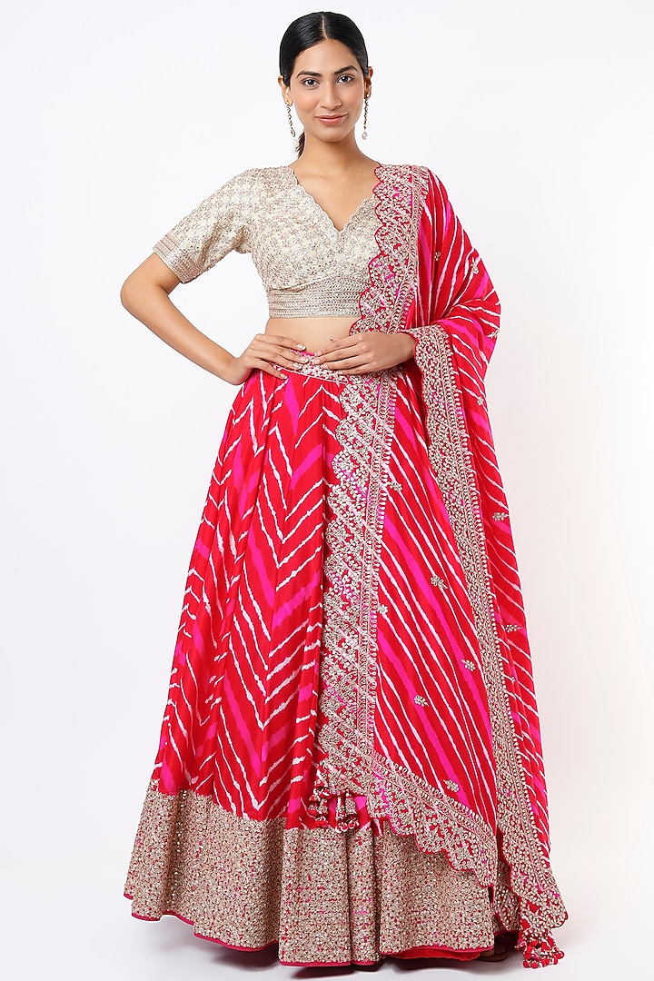 Red & Fuchsia Silk Leheriya Bridal Lehenga Set by Faabiiana at Pernia's Pop Up Shop