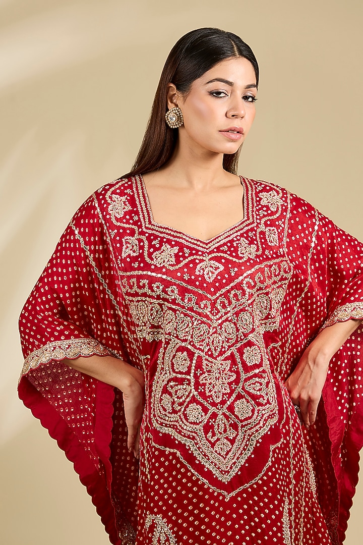 Red & Pink Gajji Silk Kaftan Set by Faabiiana at Pernia's Pop Up Shop