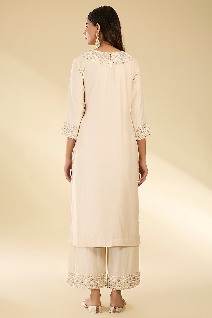 Ivory Moonga Silk Kurta Set by Faabiiana at Pernia's Pop Up Shop