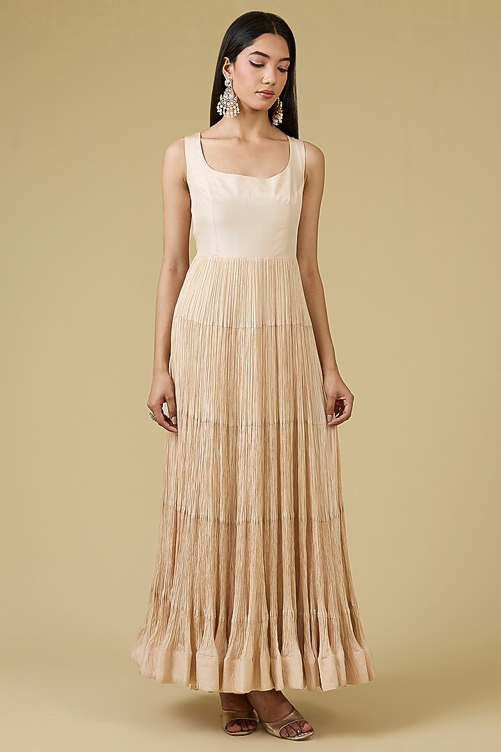 Pink Organza Embroidered Kurta Set by Faabiiana at Pernia's Pop Up Shop