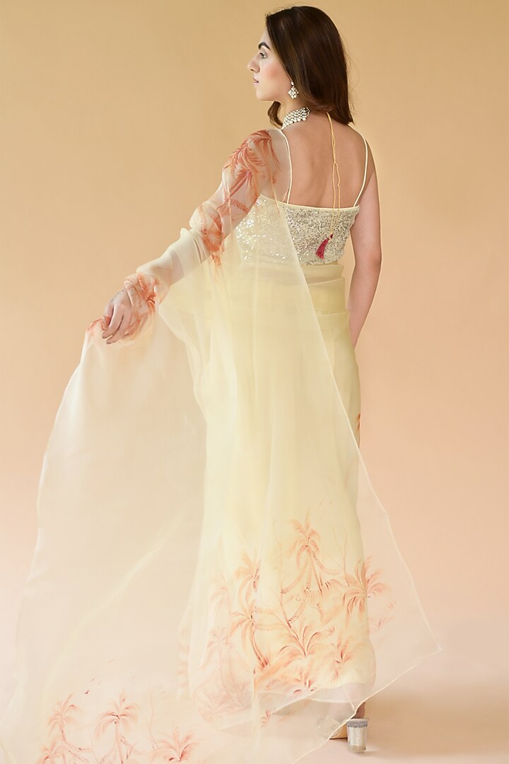 Pastel Yellow Pure Silk Organza Hand Painted Party Wear Saree Set by Fallon Studio by Shruti Kaushik at Pernia's Pop Up Shop