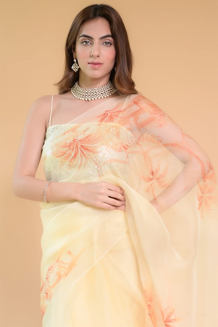 Pastel Yellow Pure Silk Organza Hand Painted Party Wear Saree Set by Fallon Studio by Shruti Kaushik at Pernia's Pop Up Shop
