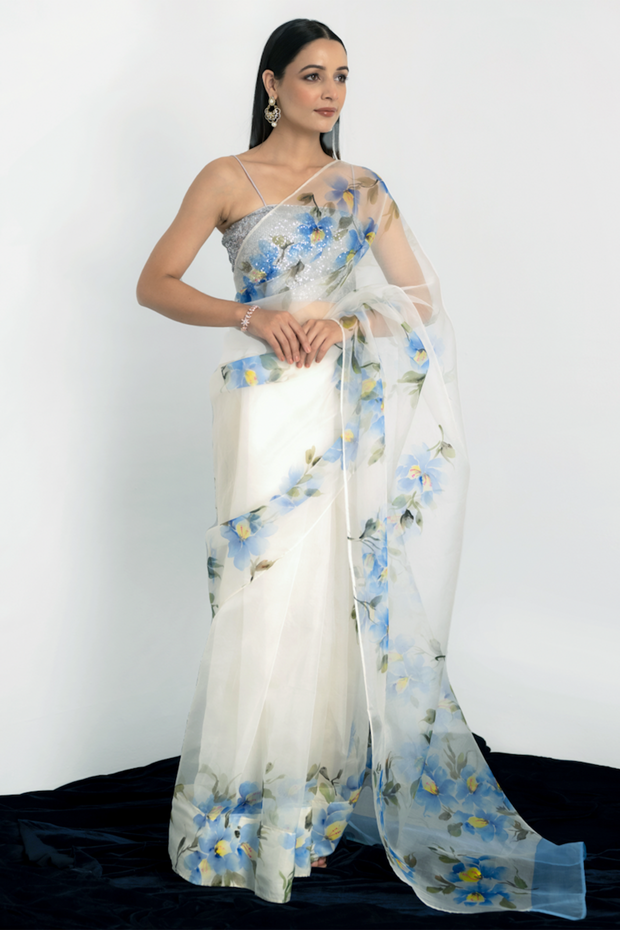 Off White Organza Saree | Leemboodi