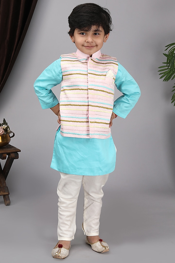 Baby Pink Glace Cotton Embroidered Bundi Jacket With Kurta Set For Boys by Fashion Totz